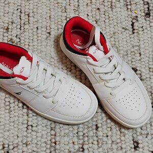 *NEW* Nautica White Sneakers SZ 1